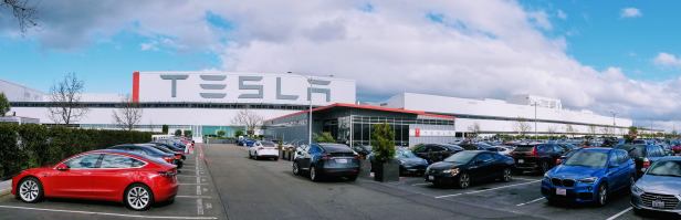 tesla-fremont-factory-wide-store-superchargers